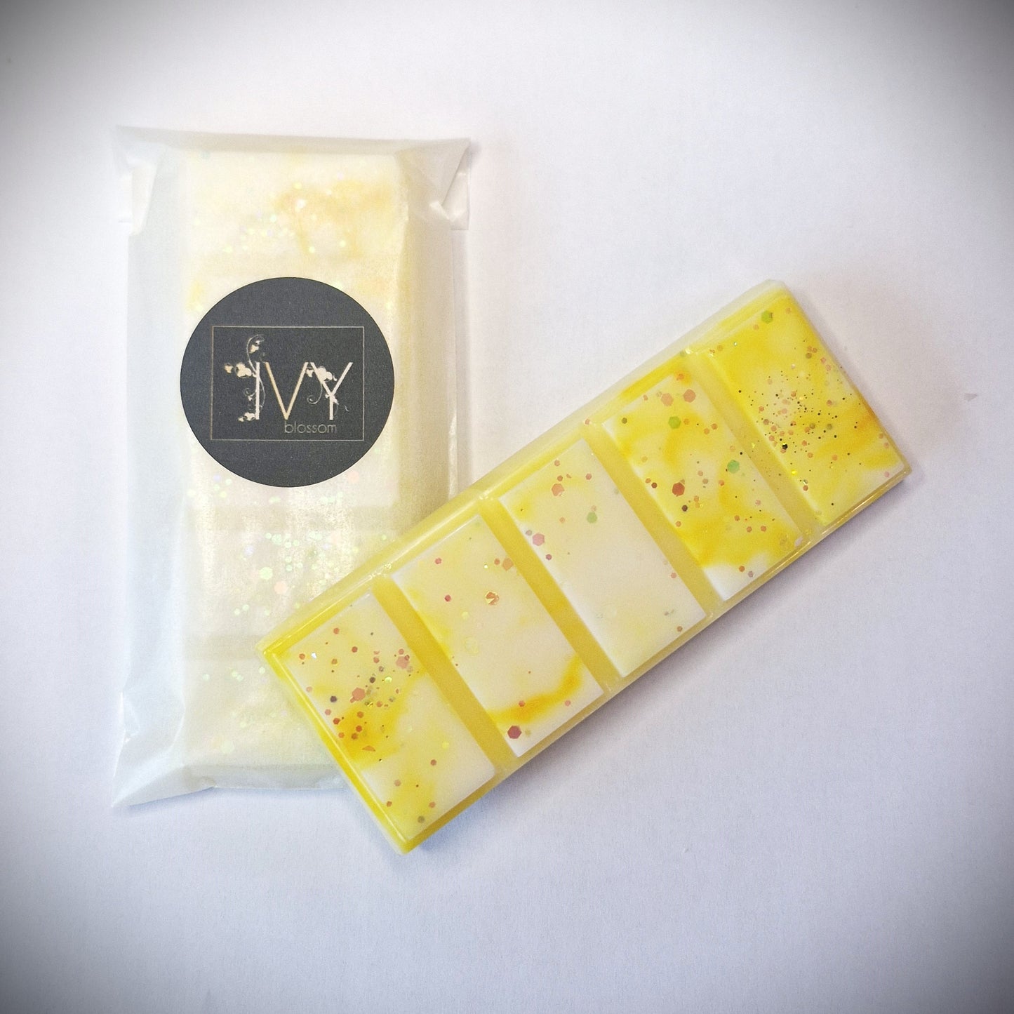 Bum Bum cream inspired scented 5 cell wax melt bar