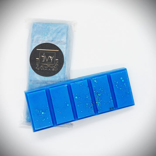 Comfortably blue scented 5 cell wax bar